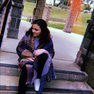 Meet your Posher, Kylie